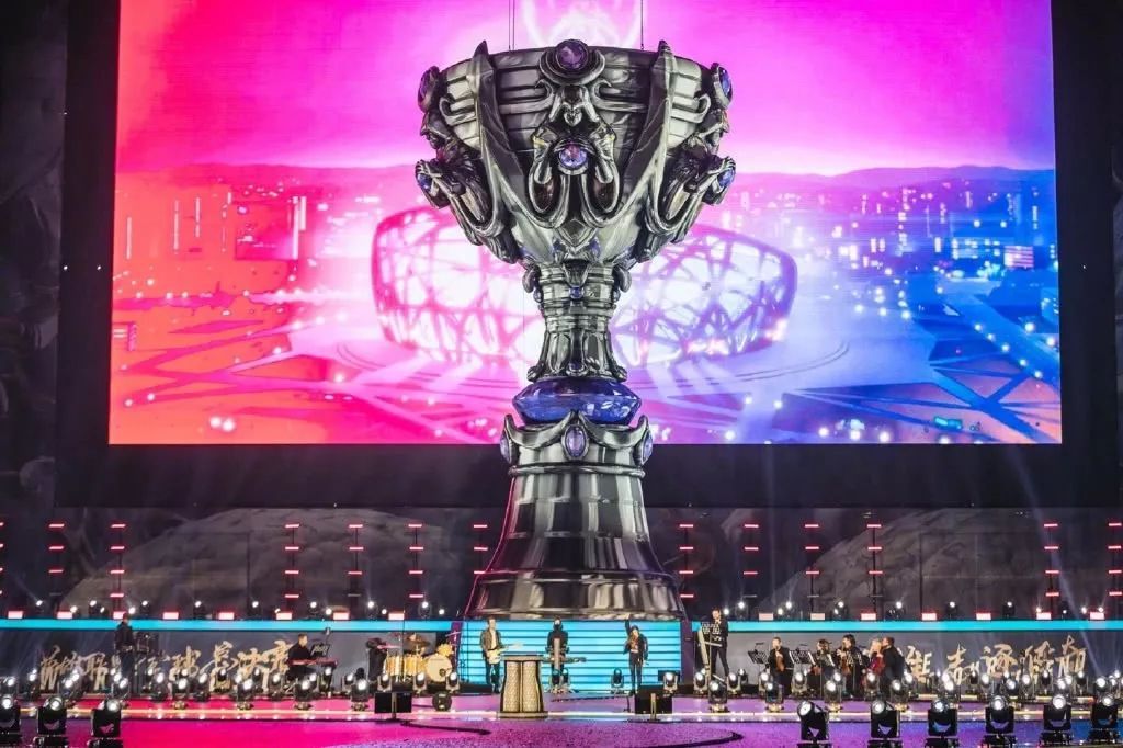 ZywOo ： 在各个方面， Astralis 依然拥有最伟大的时代