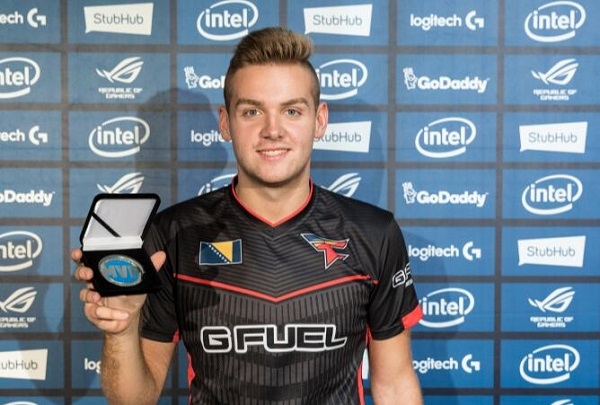 LPL季后赛对阵：OMG首轮战WE，WBG／LNG／JDG／TES同半区