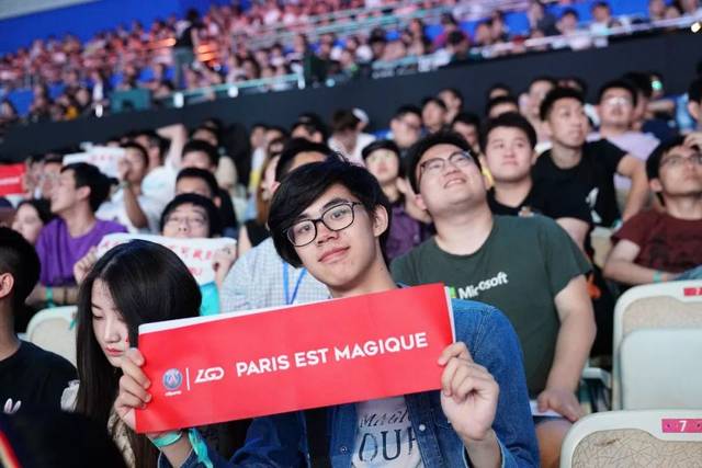 Smash + Keria 的对线崩溃，整个线路爆炸！ Peanut 完全击败了 Oner ， Hanwha Life Esports 稳定得分